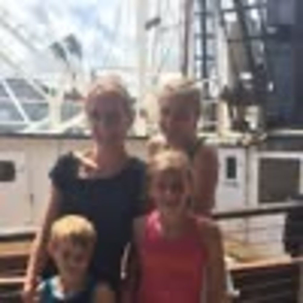 Meet your Posher, Amy